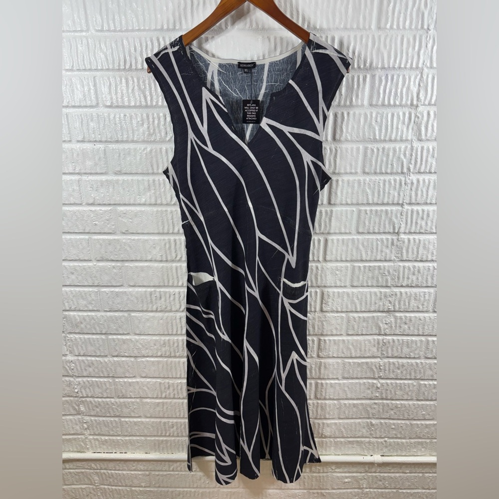 Komarov Sleeveless Midi Dress Crinkle Black NWT XL